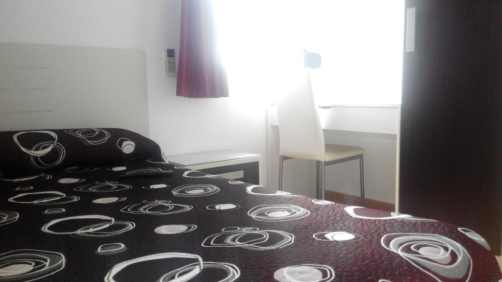 Hostal Ocana Manilva Kamer foto