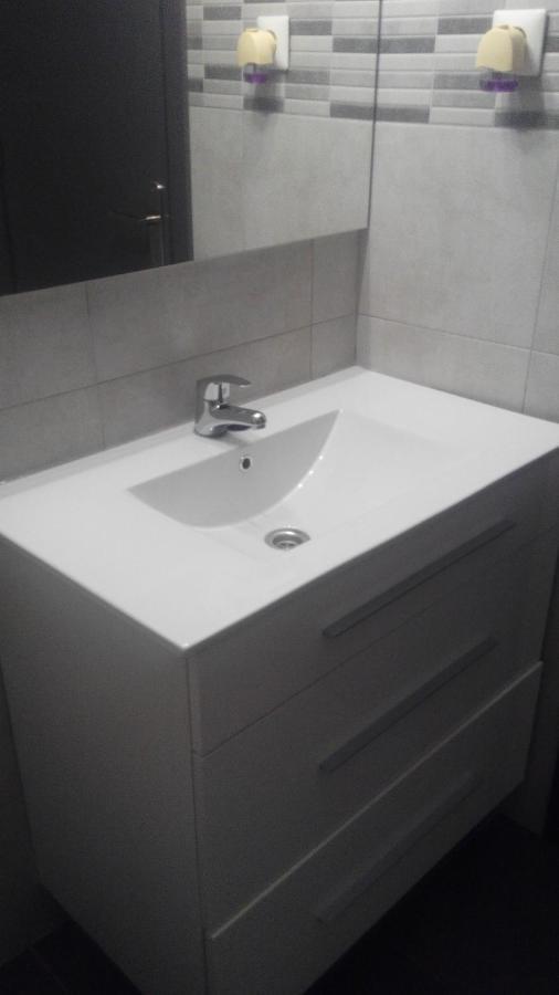 Hostal Ocana Manilva Buitenkant foto